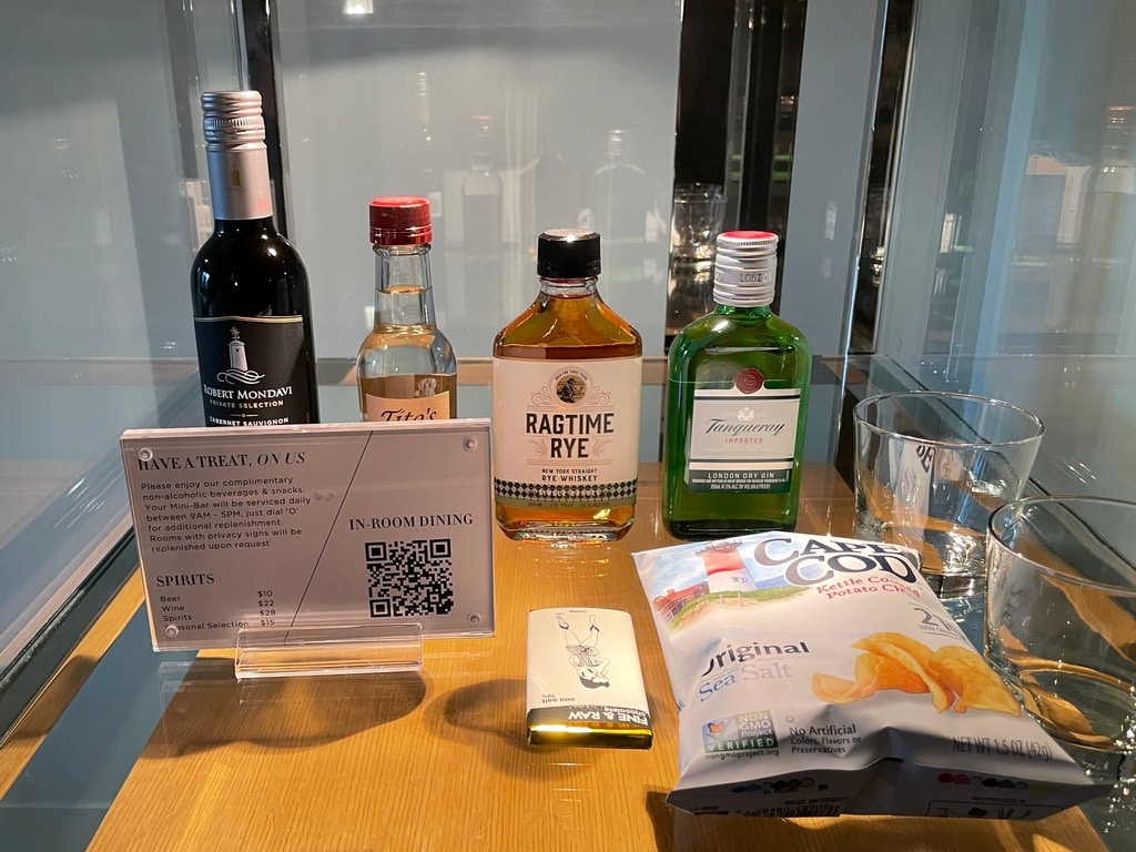 Andaz snacks and alcohol on the minibar